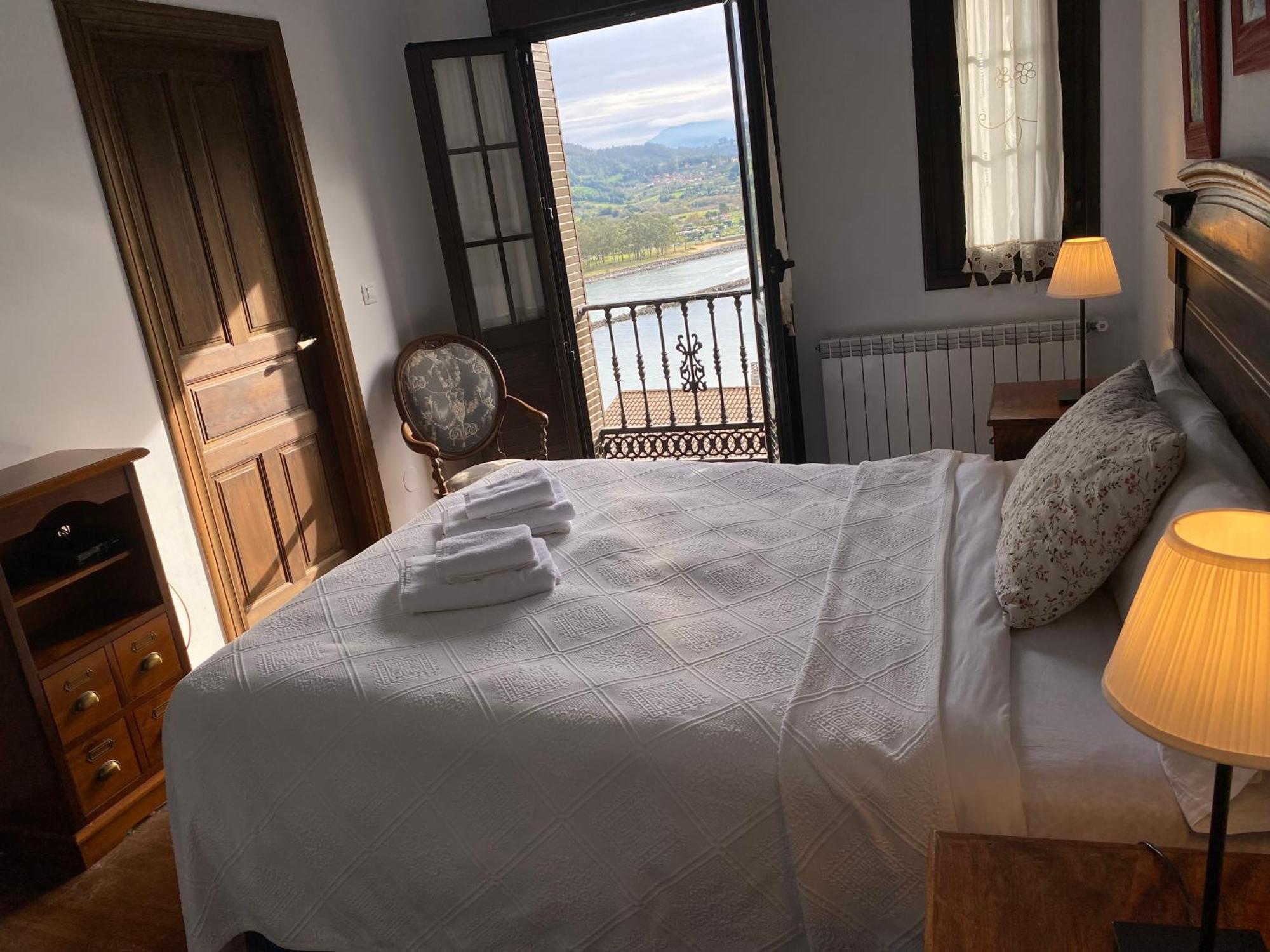 Villa Del Mar Villaviciosa  Ngoại thất bức ảnh